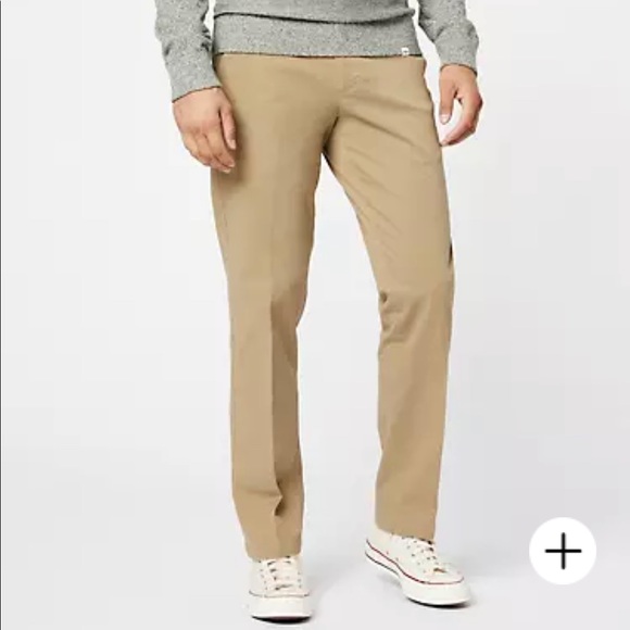 Dockers Other - Dockers Straight Fit khaki pants w34 L32